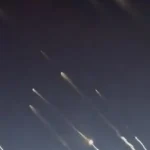 تصاویر منتشرشده توسط مسافر یک پرواز هوایی/ لحظه دیدنی پرتاب موشک های ایرانی به سمت اراضی اشغالی + ویدئو