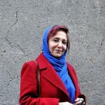 ۱۰ روز است در خانه اقوامم زندگی‌ می‌کنم